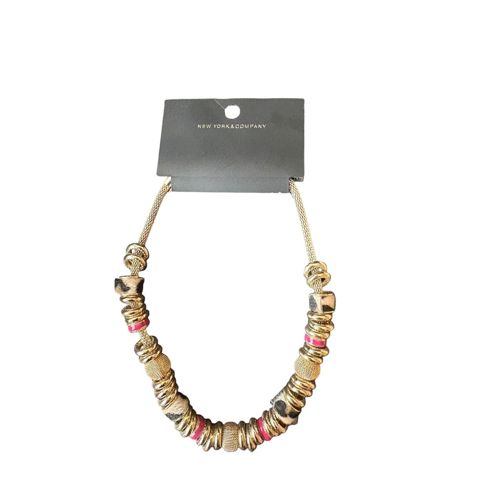 New York & Company NWT Gold Tone Statement Necklace Pink Animal Print Beaded Adj